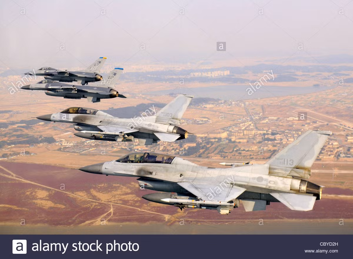 So sánh hiệu suất của MiG-23 với F-16, MiG-23 có bán kính chiến đấu 600 km và F-16 là 550 km; với bán kính hoạt động như vậy, thoải mái cho cả hai loại máy bay, phủ tầm bao quát trên phần lớn Bán đảo Triều Tiên.