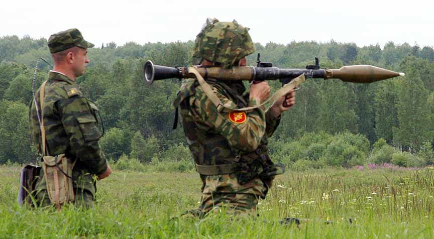 Ngày nay, RPG-7 vẫn được sử dụng trong quân đội Nga. Thiết kế của súng phóng lựu không thay đổi nhiều trong những năm qua, tuy nhiên không thể không nói về những thiết bị hỗ trợ của súng.