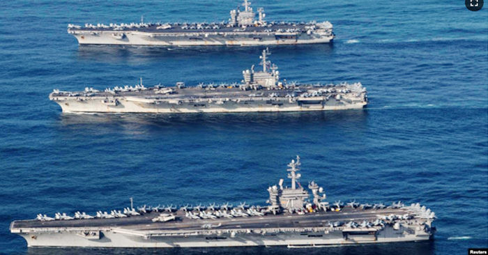 Chỉ riêng các nhóm tác chiến tàu sân bay Mỹ đã tạo nên lực lượng hùng hậu răn đe bất cứ đối thủ nào. Tàu sân bay Mỹ cùng các tiêm kích hạm thậm chí còn uy lực hơn cả lực lượng không quân. Hải quân Trung Quốc rõ ràng chưa đạt đến mức độ như vậy, khả năng hoạt động ở vùng biển xa bờ vẫn còn rất hạn chế.