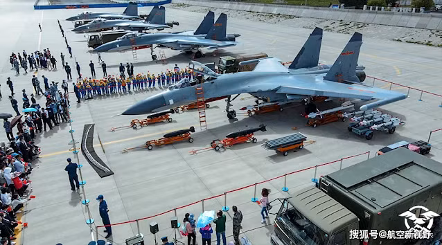 Trung Quốc vẫn đi trên con đường cách đây hơn 30 năm, nhập khẩu và sao chép máy bay của Nga và Nga vì lý do kinh tế, vẫn xuất khẩu máy bay cho Trung Quốc. Triết lý của Trung Quốc là mua máy bay Nga để có được công nghệ hàng đầu của máy bay chiến đấu hàng đầu, học hỏi từ nó và phát triển nó, và Trung Quốc đã làm “rất tốt” cho đến nay. Nguồn ảnh: QQ.