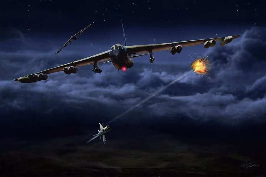 Đó là lý do báo chí phương Tây im re, hoàn toàn không biết tới sự việc này. Bởi thế phía ta không có thông tin nào về số phận của 2 chiếc B-52 bị bắn trúng đêm 20/11/1971. Đầu năm 1973, sau chiến dịch Điện Biên Phủ trên không, một tù binh đã lái chiếc B-52H xấu số hôm đó mới khai là nó bị bắn trúng thùng dầu phụ nhưng vẫn lết về được sân bay.