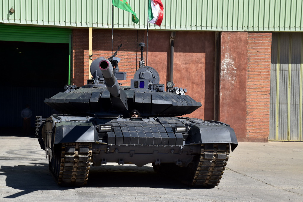 Khả năng Iran mua lại xe tăng T-90, có thể được sản xuất trong nước theo giấy phép đã từng được đưa ra trong quá khứ và nếu việc mua như vậy được thực hiện, nước này sẽ chọn biến thể mới nhất và hiện đại nhất như T-90MS. Nguồn ảnh: Pinterest/TL.