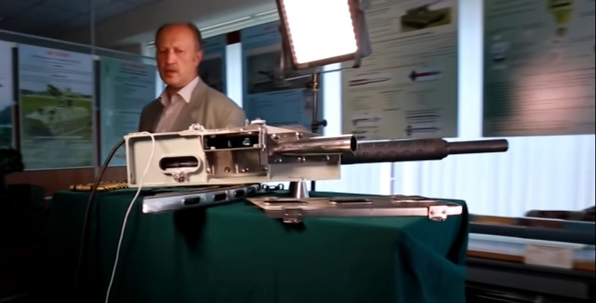 Do là khẩu pháo không gian đầu tiên, nên chính phủ Liên Xô đã quyết định thành lập Văn phòng thiết kế KB Tochmash (KBT) có trụ sở tại Moscow, chịu trách nhiệm về vũ khí nói trên. KBT đã thay đổi thiết kế pháo, sử dụng đạn 14,5 mm nhỏ hơn để có thể bắn tới mục tiêu xa 3,2 km, bắn 950 đến 5.000 viên/phút, tốc độ đạn 690 m/giây.