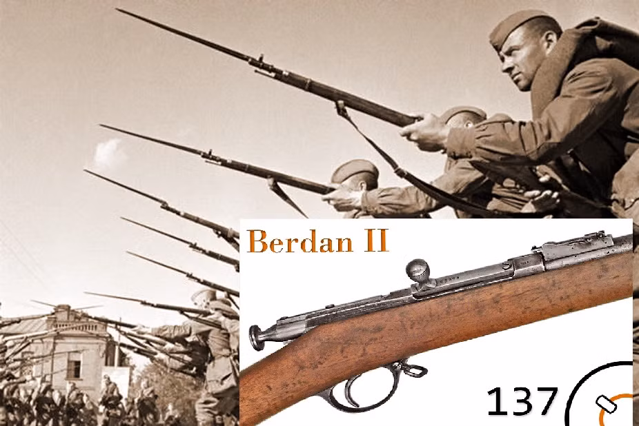 Quân đội Nga đã truy kích quân Thổ gần như đến tận cổng của thành phố Constantinople; tuy nhiên quân Nga lúc này được trang bị chủ yếu bằng súng trường bắn một phát Berdan. Còn Quân đội Thổ Nhĩ Kỳ được trang bị súng trường Winchester có thể bắn liên tục; kết quả là quân Nga bị thương vong nặng nề.