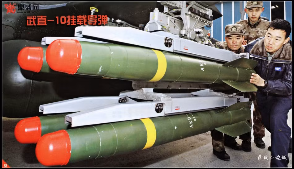 Trong số các loại vũ khí gắn trên Z-20, đặc biệt chú ý là tên lửa không đối đất dẫn đường bằng laser AKD-10, loại tên lửa này tương đương với tên lửa chống tăng AGM-114 Hellfire (Lửa địa ngục) của Mỹ; có thể tấn công nhiều mục tiêu mặt đất kể cả xe bọc thép. Nguồn ảnh: Sina