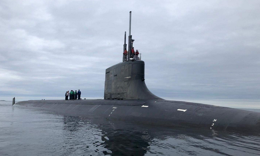 Như vậy cũng nhân cơ hội này, Hải quân Mỹ có thể tranh thủ để nâng cấp, kéo dài tuổi thọ tàu ngầm hạt nhân lớp Los Angeles trong khoảng 18 tháng. Dự kiến, tàu ngầm hạt nhân mang tên Cheyenne, sẽ trở thành chiếc tàu ngầm lớp Los Angeles đầu tiên, được nâng cấp vào năm 2023.