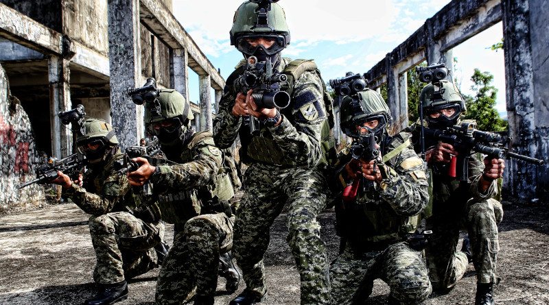 Cơ quan Hợp tác An ninh Quốc phòng Mỹ tuyên bố rằng, việc bán F-16 sẽ cho phép Philippines triển khai các máy bay chiến đấu với các loại vũ khí chính xác, để hỗ trợ các hoạt động chống khủng bố ở miền Nam và nâng cao sức mạnh chiến đấu của Quân đội Philippines, để đối phó với các mối đe dọa hiện tại và tương lai trong khu vực.