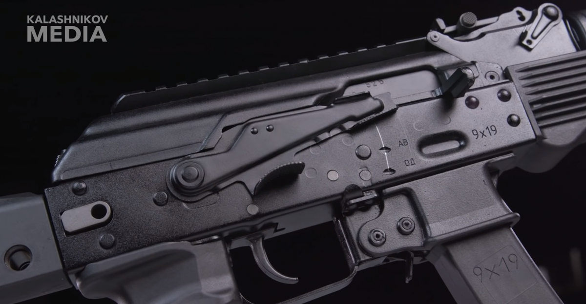 Vào ngày 22/2/2021, tại triển lãm vũ khí quốc tế IDEX-2021 được tổ chức ở UAE, Dmitry Tarasov, Giám đốc điều hành của tập đoàn Kalashnikov, nói với các phóng viên, là hiện chưa sẵn sàng cung cấp PPK-20 cho lực lượng bảo vệ pháp luật Nga. Việc trang bị PPK-20 bắt đầu sớm nhất sẽ vào năm 2021.
