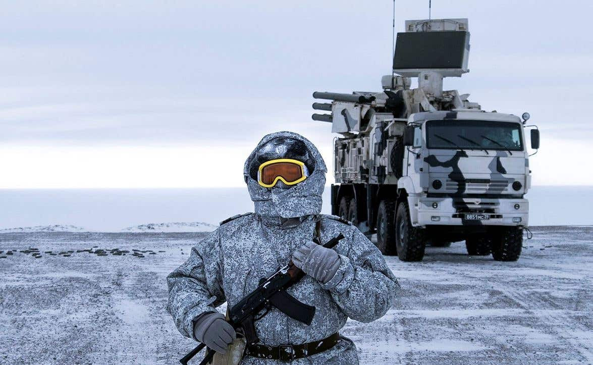 Nếu một nhà sản xuất vũ khí, muốn sản phẩm của mình được quân đội Nga chấp nhận, họ sẽ phải gửi nó đến một cơ sở thử nghiệm ở ngoại ô Moscow, để thực hiện 80 cuộc thử nghiệm "tra tấn"cực đoan liên tục.