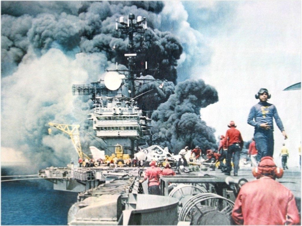 Trong những thập kỷ tiếp theo, các tàu sân bay của Mỹ đã gặp phải những tai nạn nghiêm trọng, bao gồm va chạm và cháy nổ, nhưng không chiếc nào bị chìm. Rất khó để đánh chìm một con tàu nổi, dài hàng trăm mét, chủ yếu làm bằng thép.