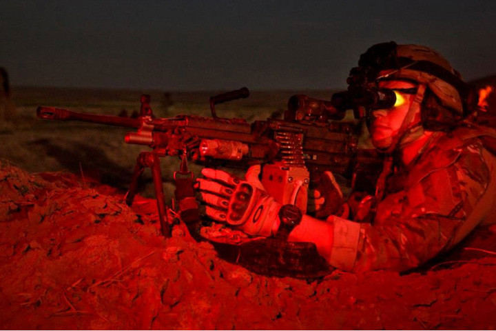 Để trở thành lính biệt kích của Lữ 75, trước hết họ phải tốt nghiệp các trường huấn luyện đặc nhiệm của Quân đội Mỹ; binh lính tốt nghiệp các trường này phải có kỹ năng chiến đấu cá nhân tốt, thành thạo trong việc phối hợp tác chiến nhóm nhỏ và tác chiến độc lập. 