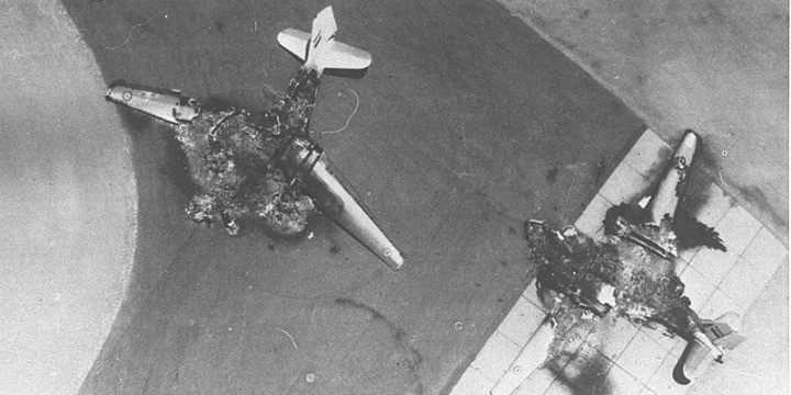 Đến chiều cùng ngày, với khoảng 500 lần xuất kích, IAF đã tấn công 17 sân bay của Ai Cập; phá hủy hơn 200 máy bay của Không quân Ai Cập, hầu hết là trên các sân bay và các máy bay không kịp cất cánh.