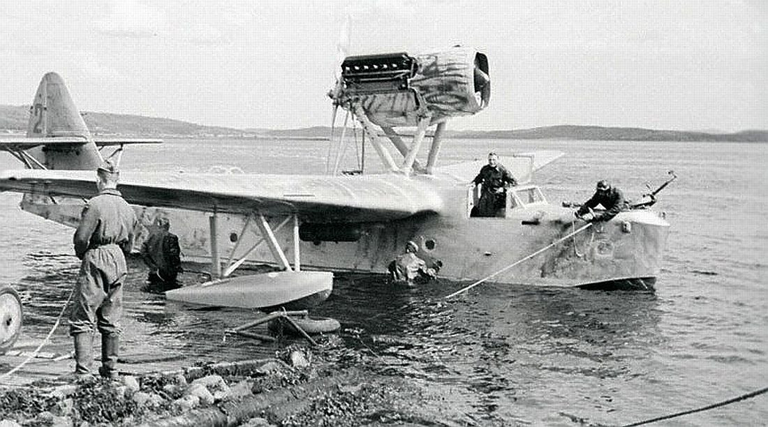 Đây là một loại máy bay đa dụng khi có thể thực hiện được nhiều nhiệm vụ khác nhau như trinh sát, vận tải, cường kích, chở khách... Nhưng hầu hết máy bay MBR-2 được biên chế cho các đơn vị Không quân Hải quân.