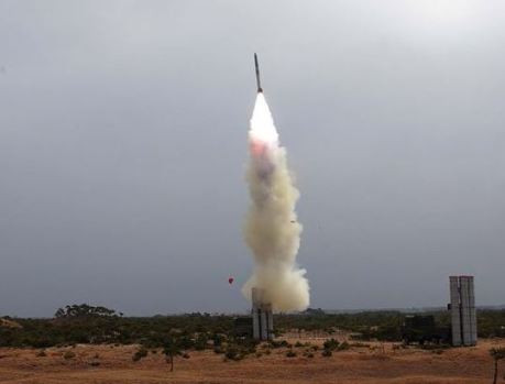 Kashin, chuyên gia về các vấn đề châu Á nói rằng, các nguồn tin tình báo Hàn Quốc nắm được rằng, KN-06 đã được thử nghiệm thành công. Loại vũ khí này được cho là có tầm bắn lên tới 150 km. Một trong những lý do khiến KN-06 thường bị bỏ qua, là các nhà phân tích phương Tây thường đánh giá thấp năng lực công nghiệp của Bình Nhưỡng.