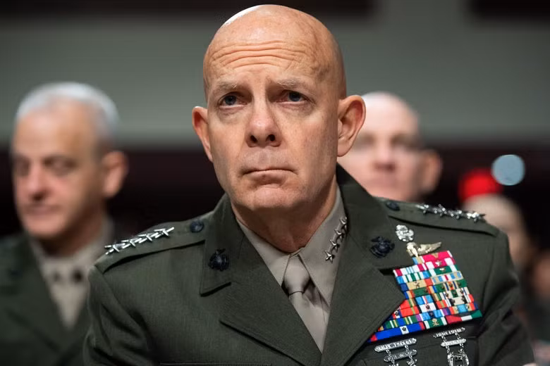 Tư lệnh Lực lượng TQLC Mỹ, Tướng David Berger đã công bố kế hoạch này. Hiện nay, TQLC Mỹ ngày càng được tăng cường sức mạnh không quân; máy bay chiến đấu của TQLC không chỉ được triển khai trên các tàu sân bay của Hải quân Mỹ, mà còn trên các tàu sân bay của hải quân các nước đồng minh.