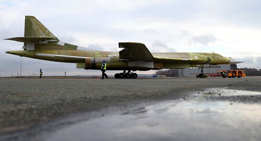 Với triết lý như vậy, có thể Nga vẫn "đủng đỉnh" trong cuộc đua chế tạo máy bay ném bom chiến lược thế hệ 5, mà vẫn đặt trọn niềm tin vào máy bay ném bom Tu-160M; với số máy bay Tu-160M, có thể Nga vẫn đảm bảo được sức mạnh trong bộ ba tiến công chiến lược của họ trong một thời gian dài nữa. Nguồn ảnh: Pinterest.