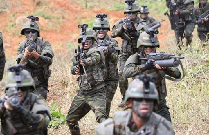 Trong trường hợp xảy ra chiến tranh, Triều Tiên có thể sẽ tiến hành hàng chục cuộc tấn công trên khắp lãnh thổ Hàn Quốc, từ DMZ đến cảng Busan phía nam. Liệu những lực lượng đặc biệt này, có thể vượt qua các tuyến phòng thủ trên không và trên biển của Seoul hay không, lại là một câu hỏi khác.