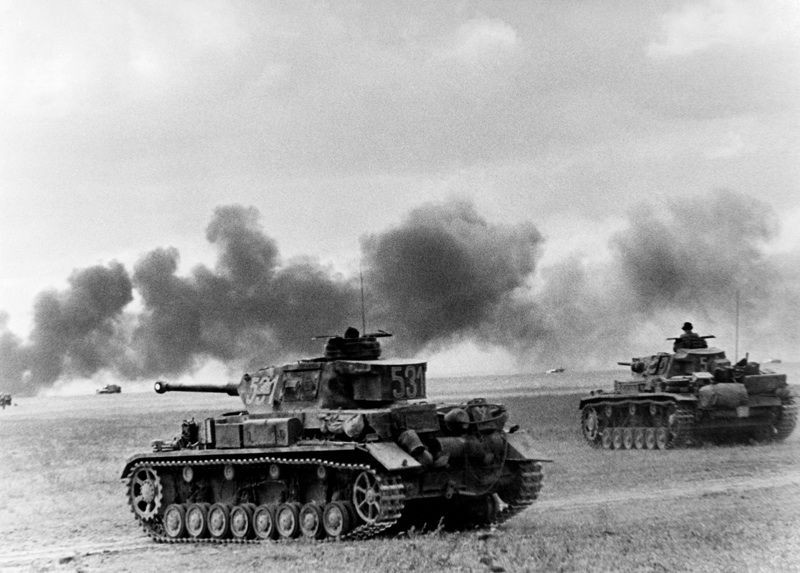 Tuy nhiên, trên các hướng khác quân Đức vẫn tiếp tục tấn công. Nguyên soái Tolbukhin buộc phải xin viện binh từ Phương diện quân Ukraine 2, nhưng bị từ chối. Rạng sáng ngày 9/3, quân Đức tấn công theo hướng Tây Nam. Cuộc tấn công có sự tham gia của 450 xe tăng và pháo tự hành, cũng như hàng trăm xe bọc thép, nhằm vào khu vực phòng thủ của Tập đoàn quân cận vệ 35.