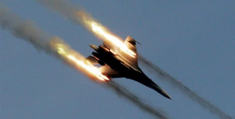 Năm 2016, theo yêu cầu của các lực lượng Iran, các máy bay Su-25 của VVS bắt đầu tấn công hành lang tiếp tế Azaz, chạy từ biên giới Thổ Nhĩ Kỳ đến thành phố Aleppo, một đòn hiểm mà từ đó quân nổi dậy Syria không bao giờ phục hồi được.