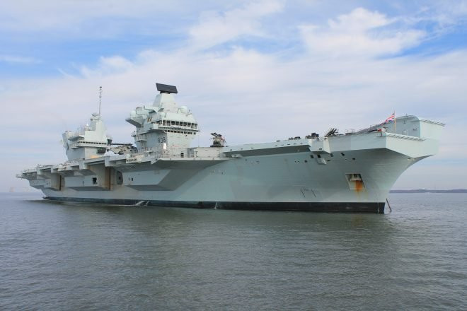 Có thể nói một điều thú vị đó là trong lịch sử tác chiến hải quân thế giới xưa nay hiếm có một nhóm tác chiến tàu sân bay được hợp thành bởi lực lượng của 3 nước tham gia phối hợp. Điều này cũng xuất phát từ việc quá thiếu thốn tàu chiến mặt nước có sức tác chiến cao của Hải quân Anh.