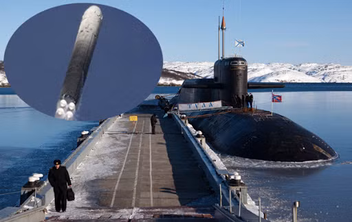 Còn đối với các tàu ngầm nguyên tử Delta IV, được trang bị lên đến 16 tên lửa đạn đạo R-29 Rmu Sineva, có khả năng mang từ 4 đến 10 MIRVs, tùy thuộc vào loại đầu đạn hạt nhân, với sức mạnh như vậy Delta IV đủ sức để phá hủy một quốc gia trung bình.