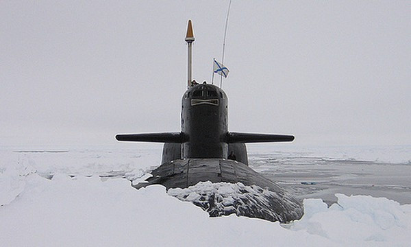 Được biết, các tàu ngầm mang tên lửa đạn đạo của Nga tiến hành tuần tra răn đe, dưới sự bảo vệ của lớp băng Bắc cực, đây là nơi lý tưởng để các tàu ngầm hoạt động, vì lớp băng dày giúp những chiếc tàu ngầm rất khó để phát hiện ra. 