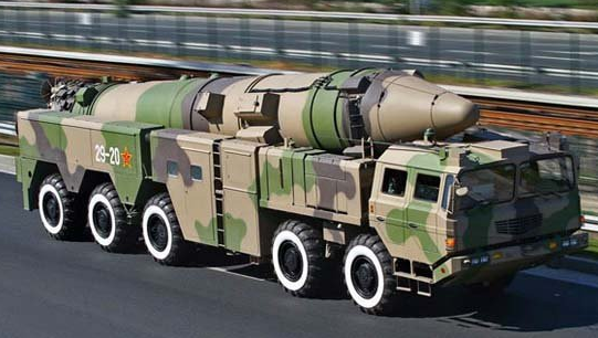 Trussler nói rằng Hải quân Mỹ đã chú ý đến các chương trình phát triển tên lửa của Trung Quốc từ lâu, trong đó có tên lửa đạn đạo chống hạm Dongfeng-21D, được mệnh danh là "sát thủ diệt tàu sân bay".