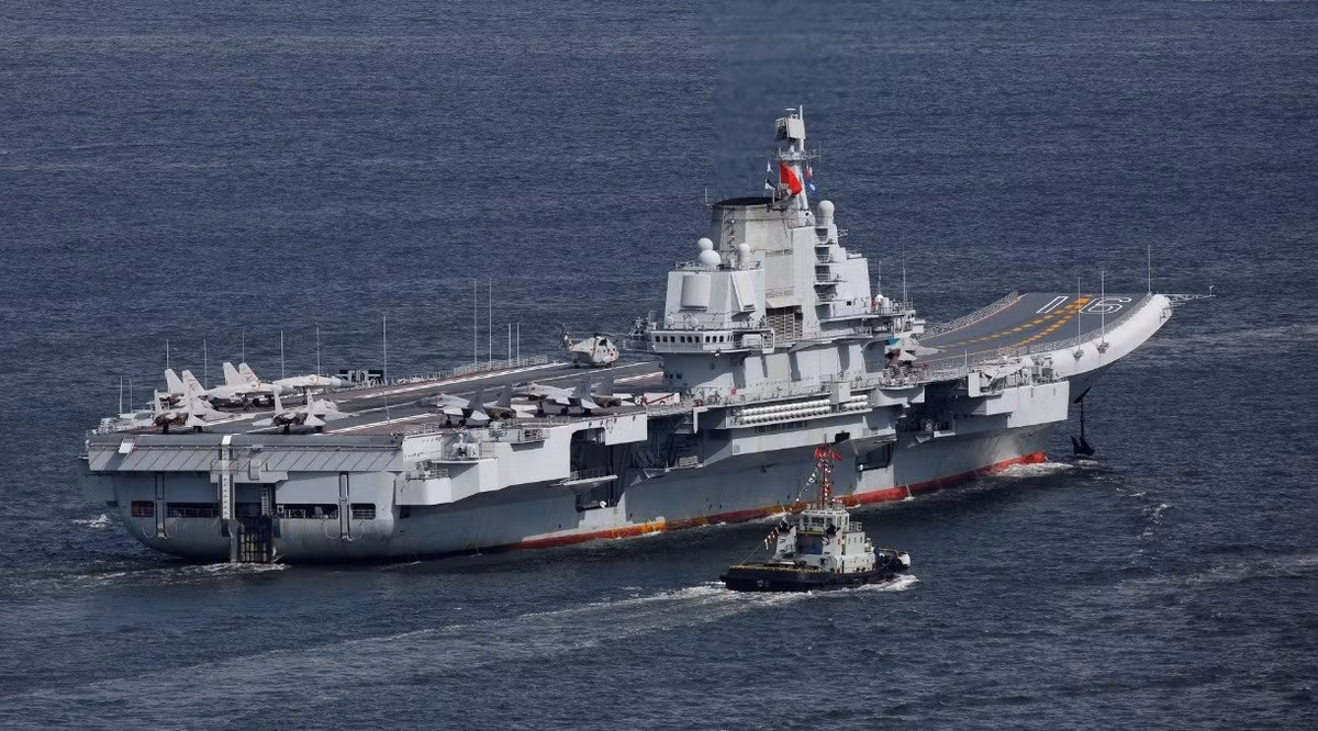 Cùng với đó, các chuyên gia quân sự Trung Quốc rất tự tin cho rằng, KJ-600 sẽ đem lại lợi thế cho quân đội Trung Quốc, khi các tàu sân bay của nước này vẫn phải sử dụng trực thăng và hệ thống ra đa trên tàu để thu thập thông tin tình báo.