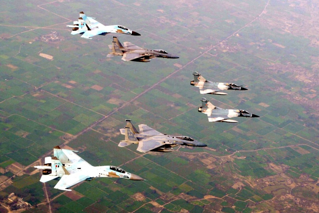 Việc các máy bay Su-27 tại Kaliningrad được triển khai bên ngoài đất liền Nga, giúp Không quân Nga tiếp cận sâu hơn vào lãnh thổ NATO, khiến chúng được cho là đơn vị máy bay chiến đấu rắc rối nhất, mà liên minh phương Tây phải đối mặt. Nguồn ảnh: TH.