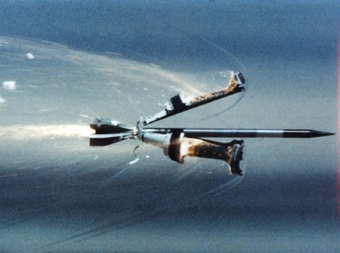 Theo nhiều dữ liệu khác nhau, Svinets-1 có khả năng xuyên thủng từ 700 đến 740mm lớp thép cán đồng nhất (RHA) ở khoảng cách 2km; trong khi Svinets-2 có thể xuyên thủng từ 800 đến 830mm ở cùng khoảng cách.