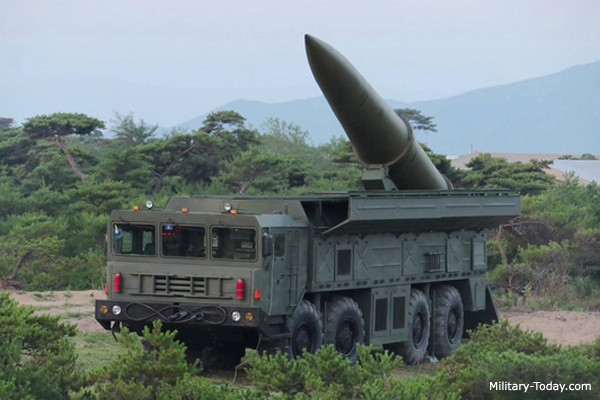 Truyền thông nhà nước Triều Tiên KCNA tuyên bố, loại tên lửa có điều khiển kiểu mới, sẽ đóng vai trò chính trong các hoạt động quân sự mặt đất, trong chiến lược hiện đại hóa pháo binh. Các cuộc thử nghiệm đã chứng minh, các loại tên lửa đã đạt được các tính năng thiết kế.