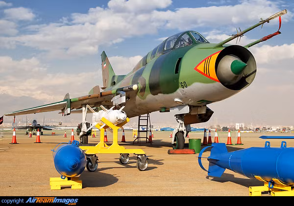 Vào ngày 1/10/2013, Amir Ali Haji Zadeh, Tư lệnh Không quân Iran tuyên bố rằng, các máy bay tiêm kích bom Su-22 của Iran, sẽ được khôi phục một cách đáng tin cậy. Những chiếc Su-22 nâng cấp, sẽ được trang bị thiết bị điện tử hiện đại và vũ khí dẫn đường do Iran sản xuất.