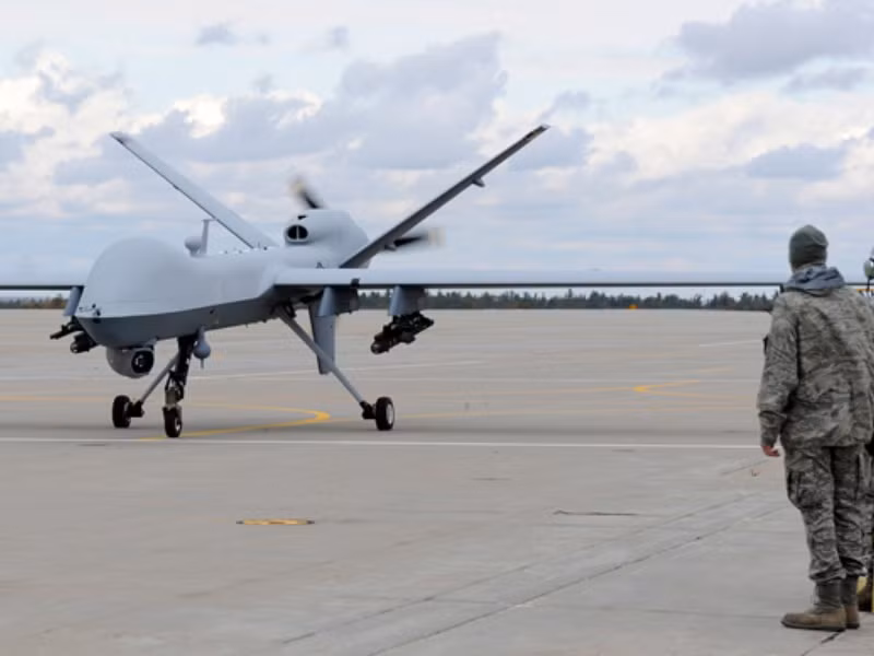 Với lợi thế giá rẻ và việc bán UAV không đi kèm điều kiện chính trị và thủ tục giấy tờ liên quan như việc mua UAV có vũ trang của Mỹ; nên chỉ trong một thời gian ngắn, UAV của Trung Quốc đã trở nên phổ biến trong quân đội các quốc gia Trung Đông.