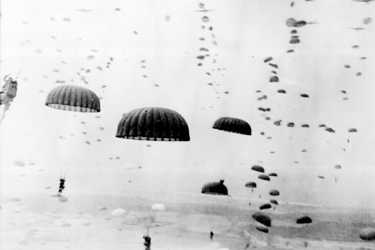 Lực lượng của Lữ đoàn 2506 đã đáp trả bằng một cuộc tấn công đổ bộ đường không tại khu vực San Blas với 177 người, nhưng nhóm này cũng không tạo được sự uy hiếp nghiêm trọng đến tình hình khu vực.