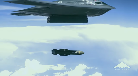 Trong cuộc không kích gần đây nhất của B-2 vào những kẻ khủng bố IS ở Libya vào tháng 1/2017, hai chiếc B-2 bay từ căn cứ Whiteman AFB, bang Missouri (Mỹ), đã ném hàng chục quả bom có điều khiển chính xác, vào một trại huấn luyện của IS ở Libya; thời gian thực hiện nhiệm vụ lên tới 33 giờ liên tục.