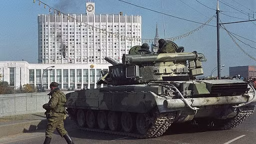 Nhưng các trinh sát viên không nhận được huân chương Anh hùng Liên Xô. Những diễn biến chính trị của Liên Xô thời điểm đó đã làm thay đổi tình hình, các cựu chiến binh Afghanistan hoàn toàn bị quên lãng và không có ai trong Bộ quốc phòng Liên Xô quan tâm đến những vấn đề của quân đội.