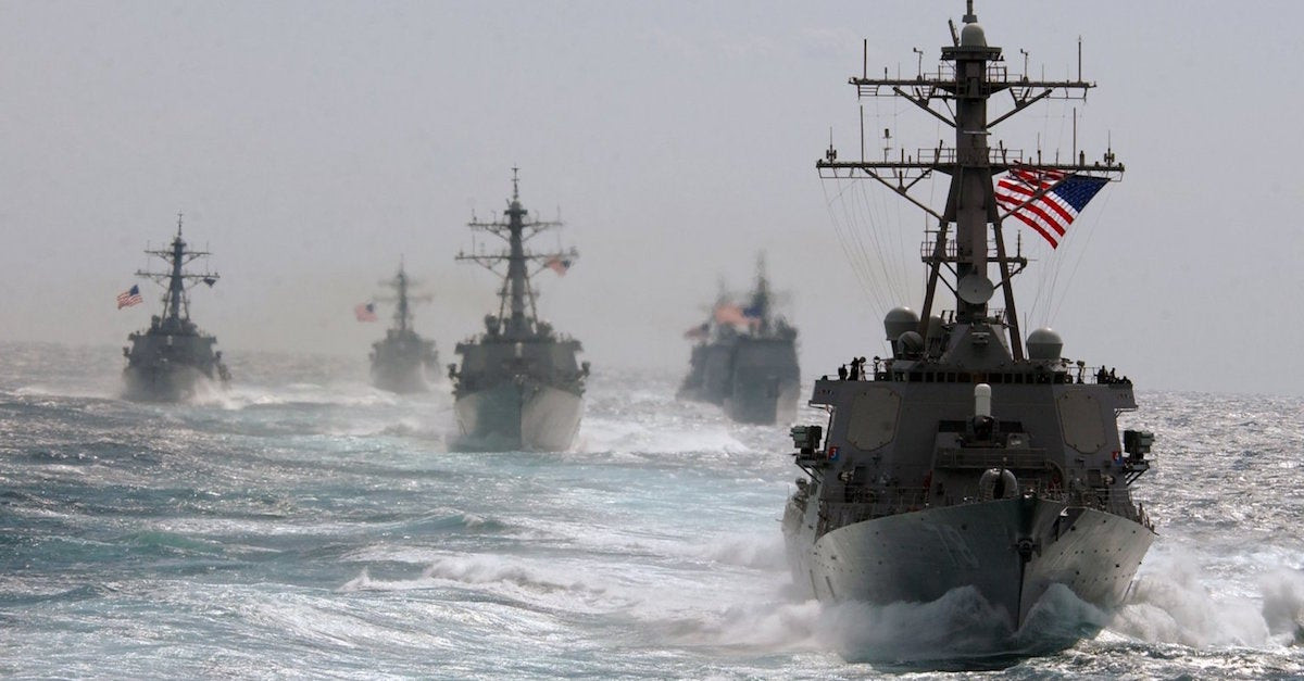 Ngoài ra vấn đề Đài Loan là một thách thức mà Trung Quốc phải đối mặt trong “chuỗi đảo thứ nhất”. Mỹ đang xem xét đưa tàu chiến qua eo biển Đài Loan tuần tra thường xuyên hơn, ngoài ra là tăng cường bán vũ khí cho Đài Bắc và các chuyến thăm Đài Loan thường xuyên hơn, của các quan chức cấp cao của Mỹ.