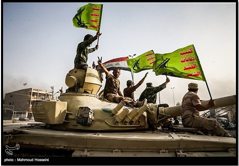 Do Mỹ hiện không có lý do nào để áp đặt lệnh cấm quốc tế bán vũ khí cho Iran, nên Mỹ đã cảnh báo rằng, khi lệnh cấm vận vũ khí của quốc tế với Iran hết hiệu lực, vũ khí do Iran cung cấp, có thể tràn vào các khu vực xung đột lân cận, bao gồm cả Iraq, Lebanon và Yemen - nơi Tehran hỗ trợ các nhóm chiến binh thân Iran. Ảnh: Lực lượng vũ trang Hezbollah thân Iran.