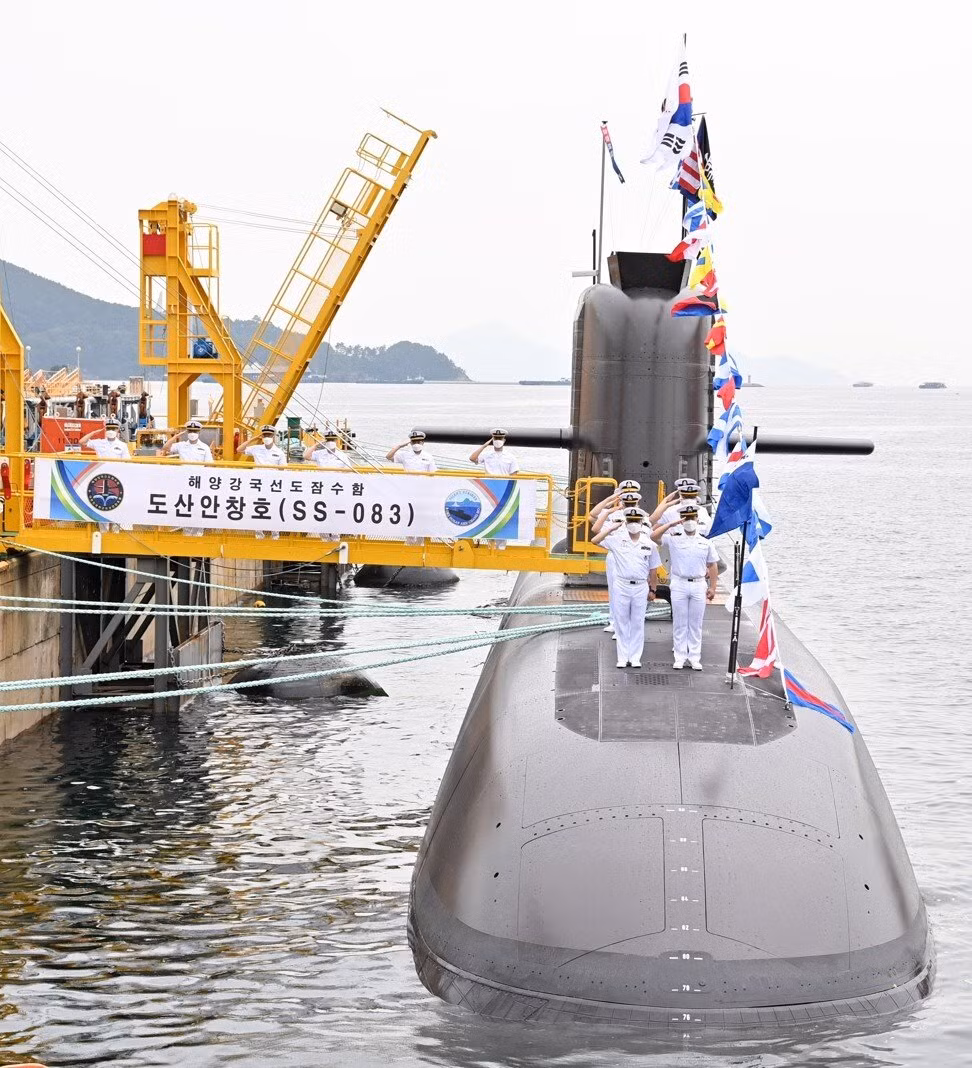Theo kế hoạch, đến năm 2023, ba chiếc tàu ngầm lớp Changbogo-III Batch-I sẽ được chế tạo, với kinh phí dự kiến chi hơn 3,09 nghìn tỷ won (tương đương 2,7 tỷ USD). Ba chiếc tàu ngầm tiếp đợt thứ hai (lớp Changbogo-III Batch-II), sẽ được sản xuất vào năm 2030.