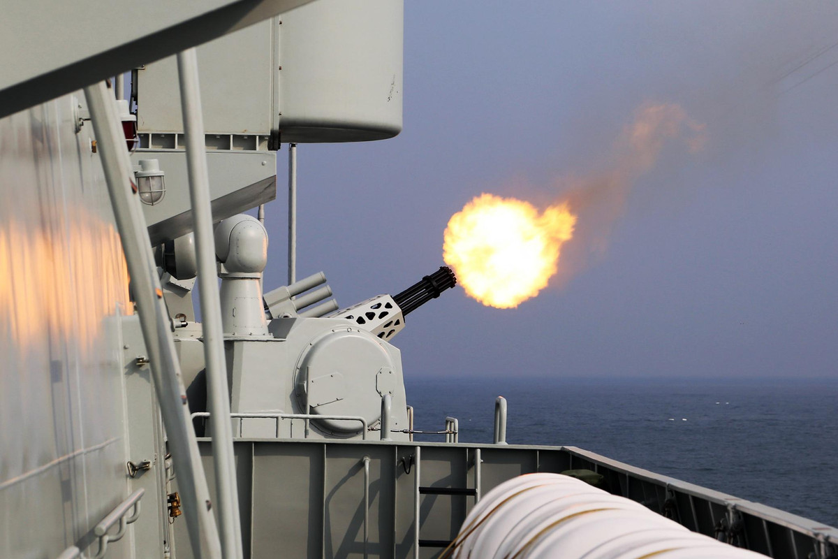 Với tốc độ bắn cực cao như vậy, thì Type 1030 có xác suất trúng mục tiêu rất lớn. Vì trong tác chiến phòng không dùng pháo, bắn càng nhiều đạn càng tốt, nó sẽ tạo ra mật độ hỏa lực dày nhờ đó việc trúng mục tiêu càng dễ hơn.