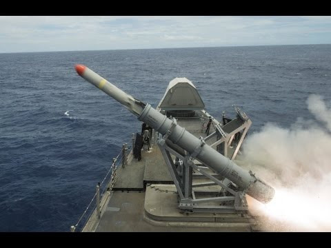 Mặc dù người Mỹ tiếp tục nhấn mạnh vào những ưu điểm của tên lửa cận âm, chẳng hạn như tốc độ bay chậm hơn, nhưng chúng có thể được thiết kế với quỹ đạo đặc biệt linh hoạt. Với đường bay tên lửa siêu chính xác và kiểm soát tốc độ, nên nhiều tên lửa có thể bắn đến một mục tiêu cùng một lúc.