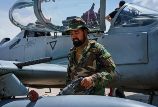 Vào tháng 6, có tổng cộng 715 xe quân sự hạng nhẹ của Mỹ rơi vào tay Taliban và 65 chiếc khác bị phá hủy. Và đây chỉ là con số ước tính, rất có thể còn nhiều khoản thiệt hại khác chưa được tính đến. 