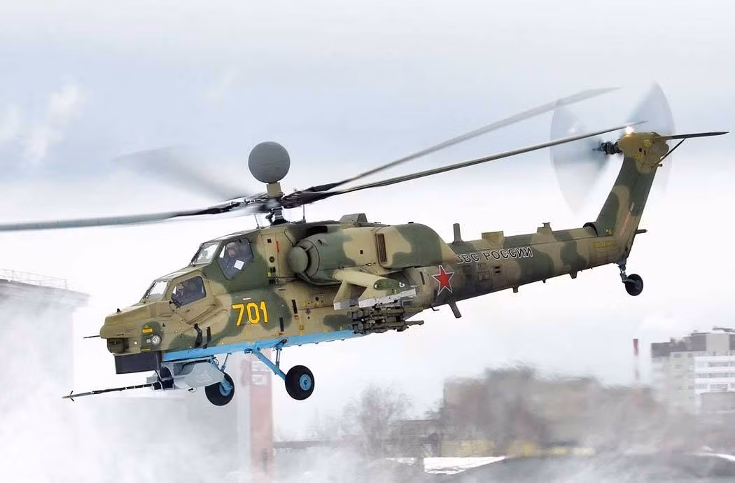 Điều này mang lại cho Mi-28NM một lợi thế lớn trong các cuộc giao tranh chống lại máy bay trực thăng của đối phương. Các nguồn tin quân sự Nga tuyên bố rằng các đơn vị Mi-28NM có thể tận dụng khả năng ẩn nấp sau địa hình của máy bay và tránh bị phát hiện để phục kích máy bay đối phương (Còn nữa). Nguồn ảnh: Pinterest.
