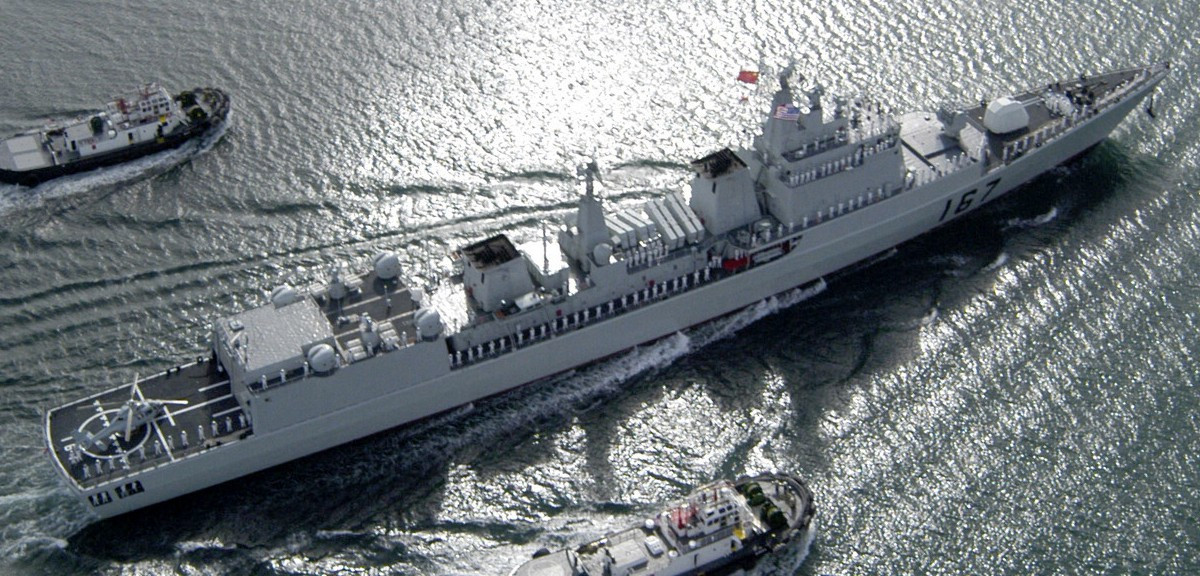 Trung Quốc cũng có thể nâng cấp cho các tàu khu trục cũ lớp Type 051 (và cả tàu cũ nhỏ hơn) với nhiều ống phóng tên lửa thẳng đứng, nhằm mục đích xuất khẩu cho các quốc gia nghèo, không có điều kiện trang bị tàu chiến mới như Myanmar, Bangladesh và Pakistan. Nguồn ảnh: Pinterest.