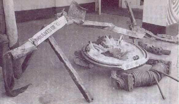 Có một nguyên nhân được dự đoán là có khả năng do sự cố mất điện, khiến thủy thủ đoàn của Ghazi mất phương hướng nghiêm trọng về vị trí bãi thủy lôi của chính nó rải ra. Và vụ nổ được chứng kiến trên tàu Rajput sau khi phóng ngư lôi, có thể thực sự là do một trong những quả thủy lôi của Ghazi gây ra.