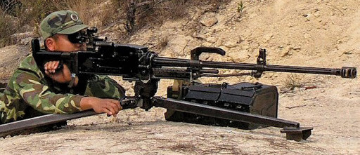 Mặc dù uy lực và tầm bắn của súng máy Negev, rõ ràng thua kém súng máy 12,7mm "siêu nhẹ", mà PLA trang bị; nhưng do súng máy hạng nhẹ Negev rất nhẹ, hỏa lực nhanh và mạnh, nên có những lợi thế nhất định trước súng máy 12,7 siêu nhẹ của Trung Quốc.