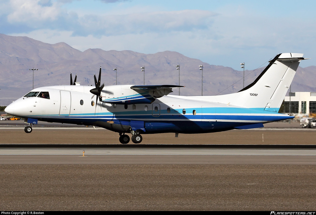 Không có gì vội vàng, mà Mỹ đã phá vỡ truyền thống, khi đưa máy bay quân sự đến Đài Loan để “chuyển phát nhanh”, hoàn toàn là một hành động không bình thường, nên phía Trung Quốc "đặc biệt quan tâm" đến vấn đề này.