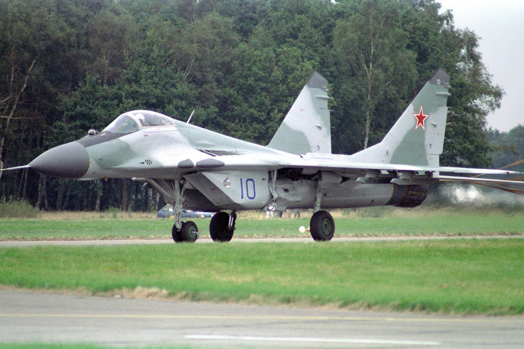 Những chiếc MiG-29A hiện nay của Nga, phần lớn ở dạng khung chưa sử dụng, hoặc mới sử dụng, nhưng được rút ra niêm cất; gần đây được bán cho Syria và Ấn Độ. MiG-29A là máy bay chiến đấu thế hệ thứ tư rẻ nhất do Nga xuất khẩu và Không quân Iran có thể mua với số lượng lớn với giá vừa phải.