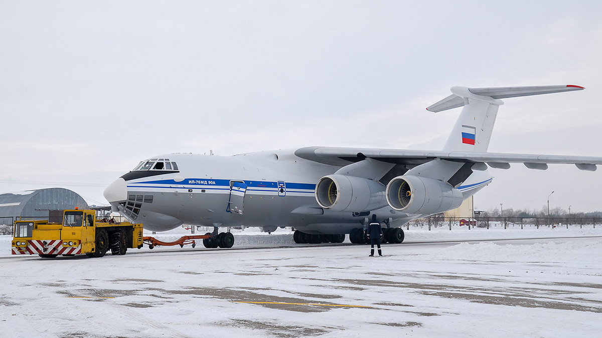 Nguyên bản máy bay có khả năng phục vụ trong 30 năm và có thể được mở rộng hơn nữa khi hiện đại hóa. Máy bay được cải tiến vẫn giữ được những ưu điểm của nguyên mẫu, giúp nó có thể hoạt động trên đường băng không trải nhựa, bay ở vùng cao và dải nhiệt độ rộng nhất, từ vùng cực lạnh đến vùng nhiệt đới nóng.