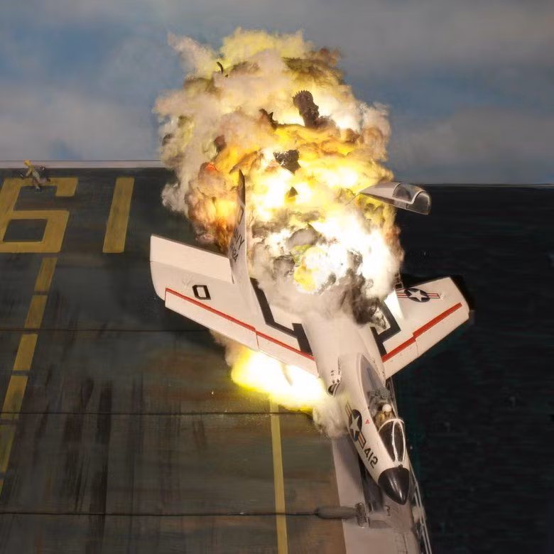 Là một chiếc máy bay phản lực rộng nhưng có sức mạnh kém với thiết kế, Cutlass bị nhiều chuyên gia quân sự và phi công đánh giá thấp. Một phần tư đơn hàng sản xuất Cutlass đã bị phá hủy do các vụ tai nạn và khiến hàng chục phi công thiệt mạng.